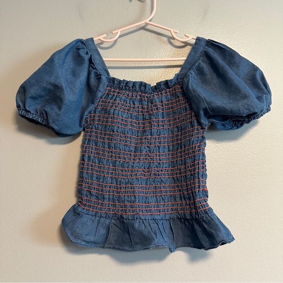 Vince Camuto Blue Smocked Puff Sleeve Girls Top Size 10 - Picture 2 of 6